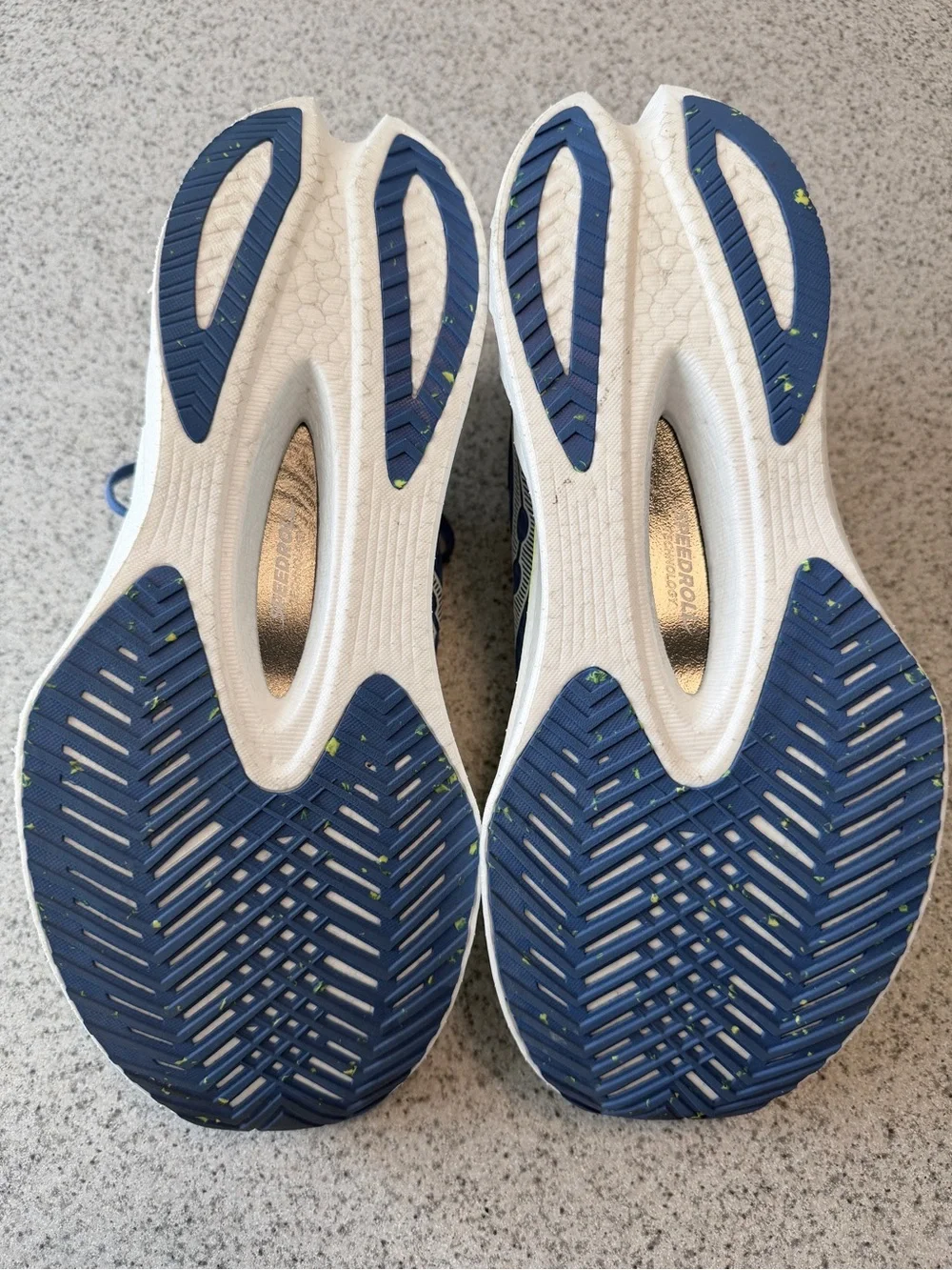 MEN'S SAUCONY ENDORPHIN PRO 4 SOLAR SHOES LAPIS / CITRON 10.5